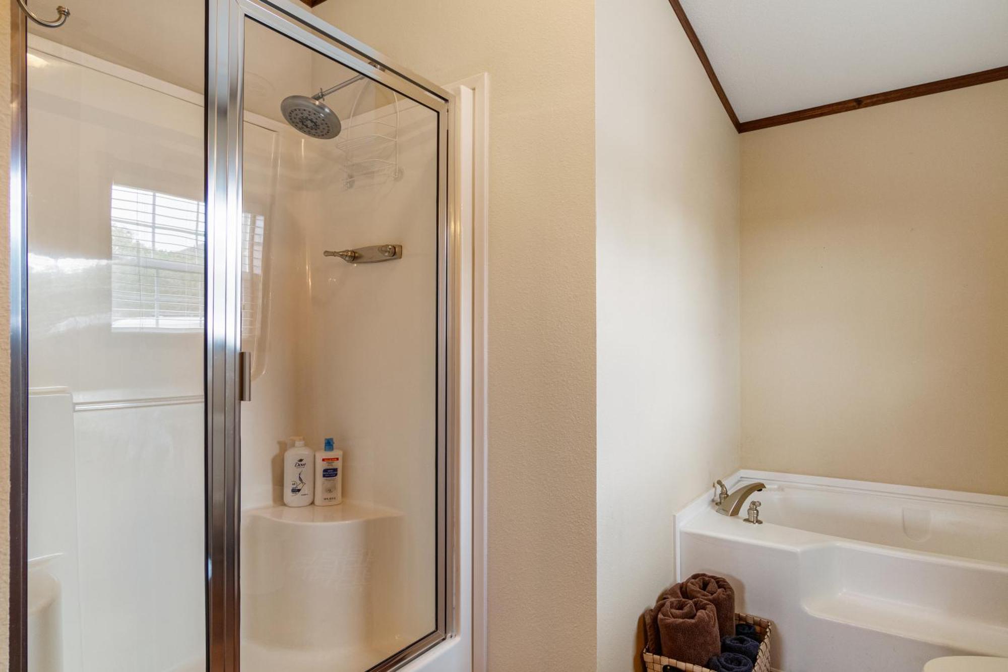 Отель Hondo Creek Hideaway Tarpley Экстерьер фото
